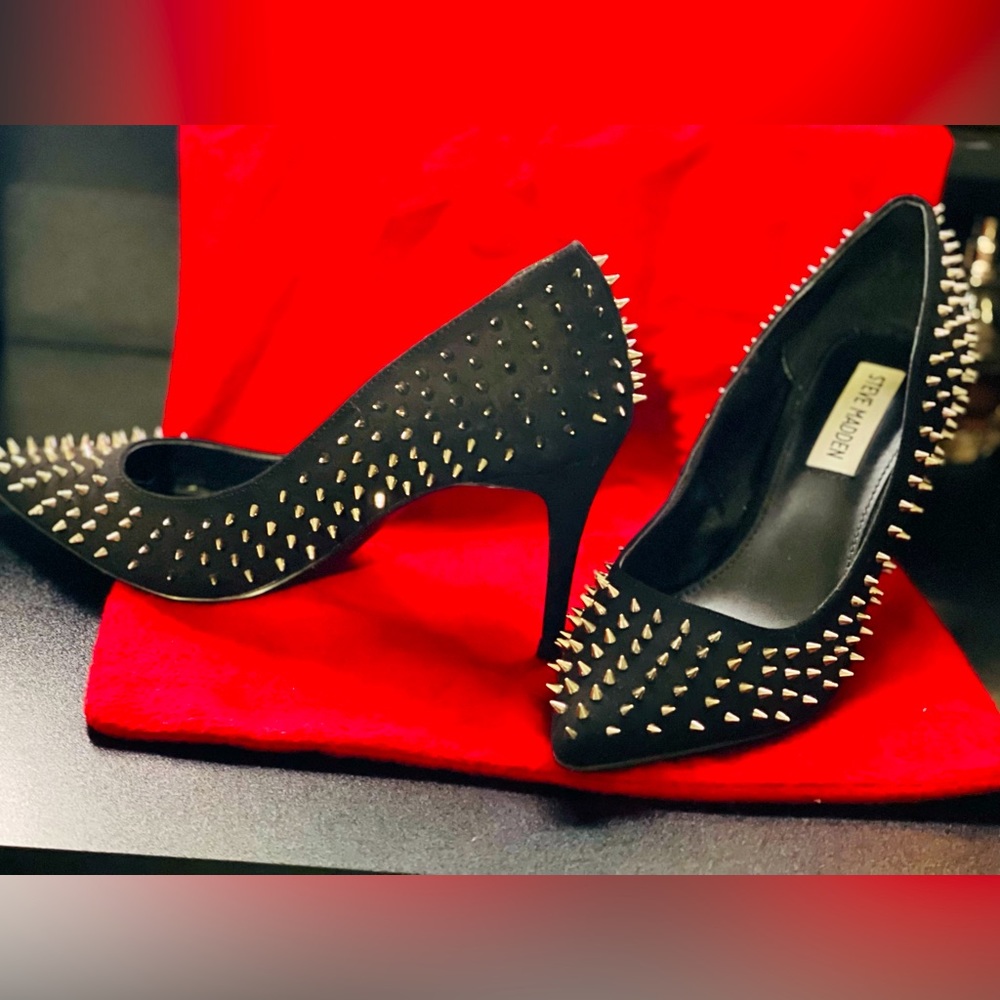 Steve Madden Spike Heels